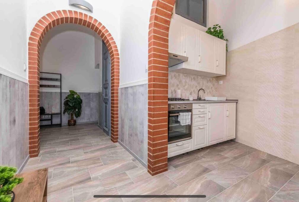 D3 Basilica Luxury Spacious Free Parking For 1 Car 부다페스트 외부 사진