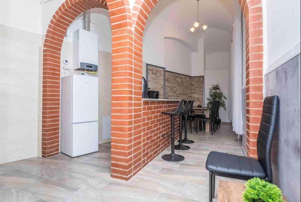 D3 Basilica Luxury Spacious Free Parking For 1 Car 부다페스트 외부 사진
