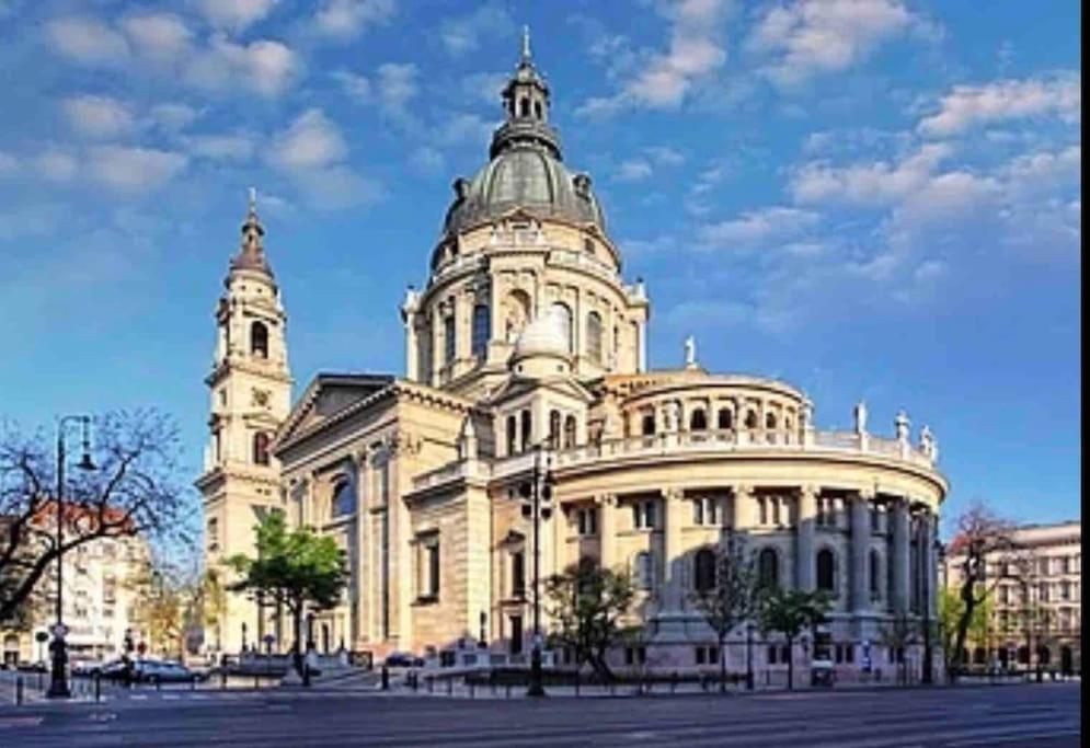 D3 Basilica Luxury Spacious Free Parking For 1 Car 부다페스트 외부 사진